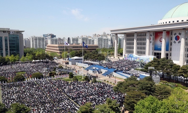  10일 오전 서울 여의도 국회에서 제20대 대통령 취임식이 열리고 있다. (공동취재사진)