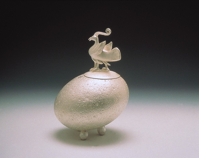 골호―삼족오, 2002, 은(92.5), 27×18×16cm