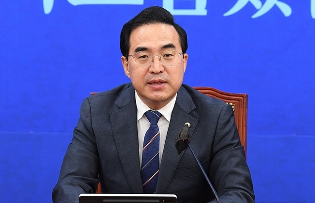 박홍근 더불어민주당 원내대표가 지난 13일 서울 여의도 국회에서 열린 국정감사대책회의에 참석해 모두발언을 하고 있다.(사진=뉴시스 제공)