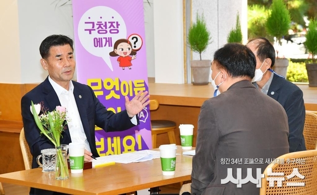 주민 소통 나선 김영길 울산 중구청장