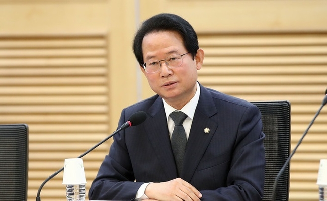 류성걸 국민의힘 경제안정특별위원장(국회 기획재정위원회 여당 간사)이 지난 7일 서울 여의도 국회 의원회관에서 열린 국민의힘 경제안정특별위원회 임명장 수여식 및 제1차 회의에서 모두발언을 하고 있다. (사진=뉴시스 제공)