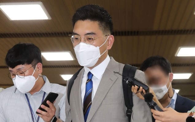 이동재 전 채널A 기자가 지난해 7월23일 오후 서울 서초구 서울중앙지법에 출석하고 있다. (사진= 공동취재사진) 