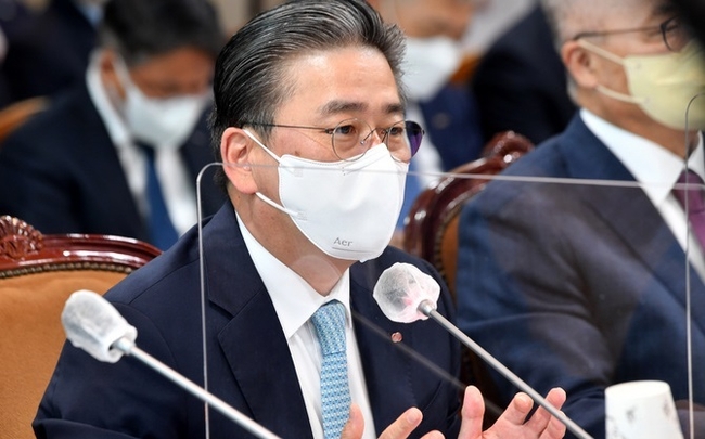  국회 산업통상자원중소벤처기업위원회 국정감사가 열린 지난해 10월 11일 오전 전남 나주시 한국전력공사 본사에서 정승일 한국전력공사 사장이 질의에 답변하고 있다.(사진=뉴시스 제공)