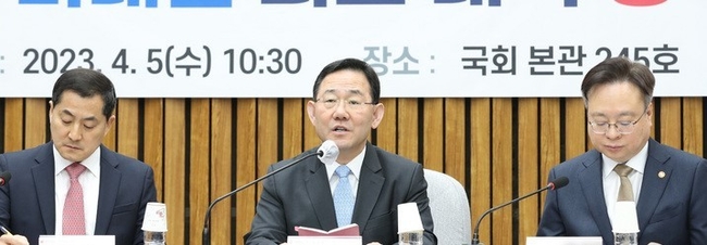  주호영 국민의힘 원내대표가 지난 5일 오전 서울 여의도 국회에서 열린 소아·응급·비대면 진료 관련 당·정협의에서 발언하고 있다. (사진=뉴시스)