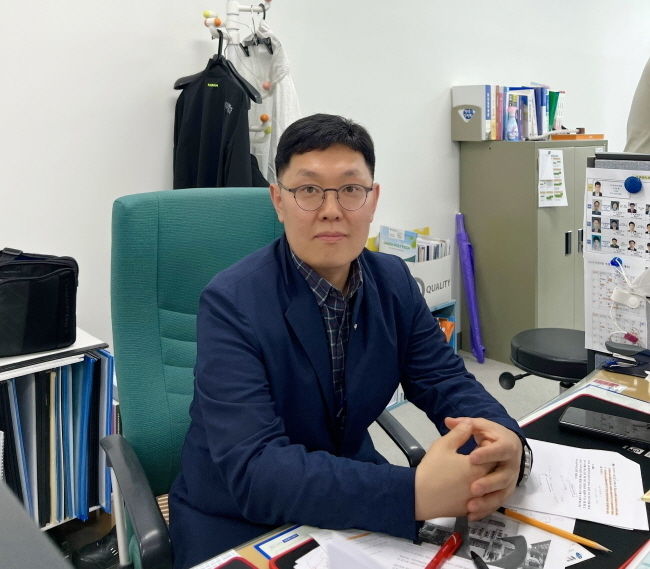 토목시공기술사 자격을 획득한 우영준 도로건설2팀장(사진=용인시 제공)