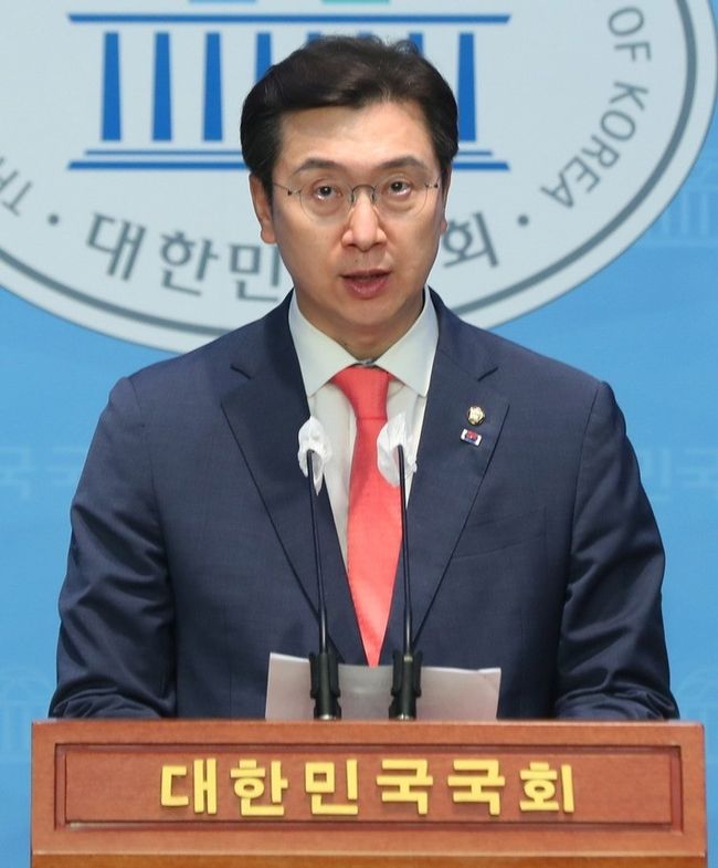 강민국 국민의힘 수석대변인이 6일 오후 서울 여의도 국회에서 브리핑을 하고 있다. (사진=뉴시스)