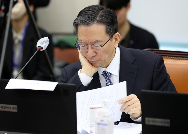 정성호 더불어민주당 의원(사진=뉴시스 제공)