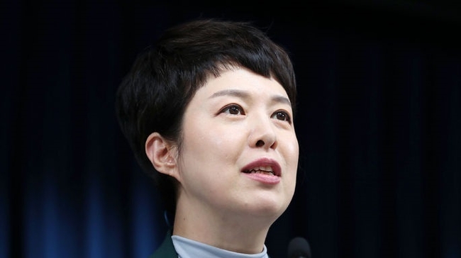 김은혜 홍보수석이 15일 오후 서울 용산 대통령실 청사에서 현안 브리핑을 하고 있다.(사진=뉴시스 제공)