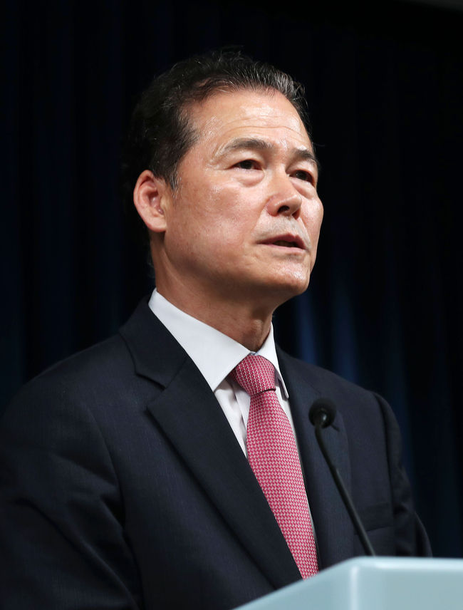 통일부 장관으로 지명된 김영호 성신여대 교수가 29일 오전 서울 용산 대통령실 청사에서 소감을 밝히고 있다.(사진=뉴시스 제공)