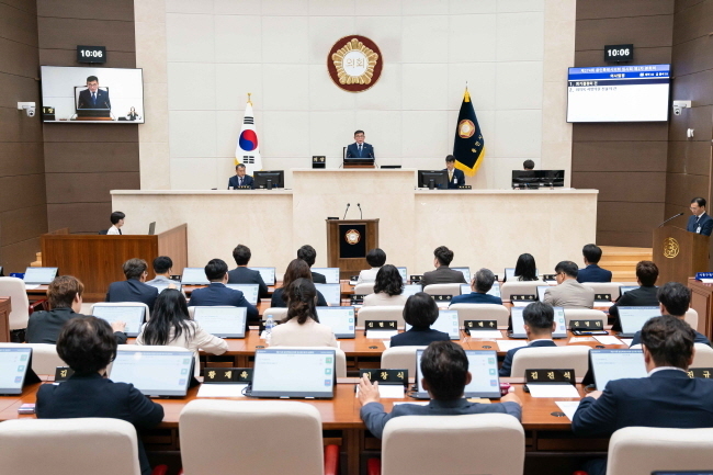 용인특례시의회는 제274회 임시회 개회식과 제1차 본회의를 열었다.(사진=용인시의회 제공)