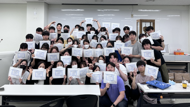 호산대학교 간호학과와 물리치료과는 ‘인체의 기초이해 해부학 실습’ 프로그램을 2년 연속 운영하였다.(사진=호산대 제공)