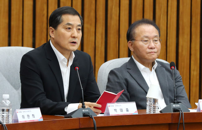 박대출 국민의힘 정책위의장이 28일 오전 서울 여의도 국회에서 열린 유·보 관리체계 일원화 방안 관련 당정협의회에 참석해 발언하고 있다.(사진=뉴시스 제공)