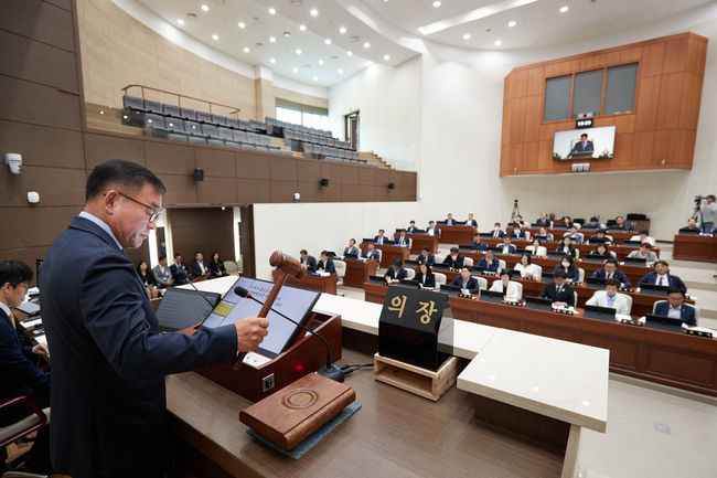 제273회 제1차 정례회 제1차 본회의