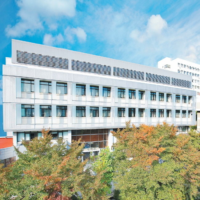 동덕여자대학교(총장 김명애) 대학원이 2024학년도 전기 신・편입생을 모집한다. 학교 전경 (사진=동덕여대 제공)