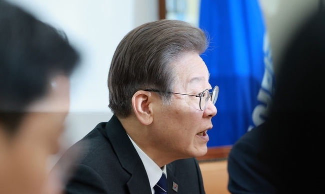  이재명 더불어민주당 대표가 지난 4일 오전 서울 여의도 국회에서 열린 최고위원회의에서 발언하고 있다. (사진=뉴시스 제공)