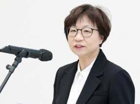 최은주 서울시립미술관장이 2024년 계획을 발표했다. 