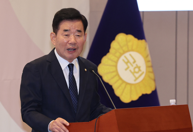 김진표 국회의장이 21일 오전 서울 여의도 국회 박물관에서 열린 제22대 국회 초선의원 의정연찬회에서 인사말을 하고 있다. (사진=뉴시스 제공)