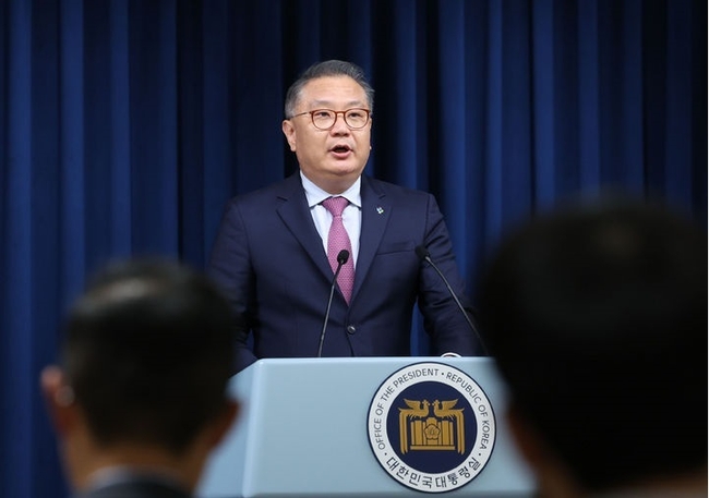 상욱 과학기술수석이 27일 서울 용산 대통령실 청사에서 2025년도 연구개발(R&D) 재원 배분 결과 관련 브리핑을 하고 있다. (사진=뉴시스 제공)