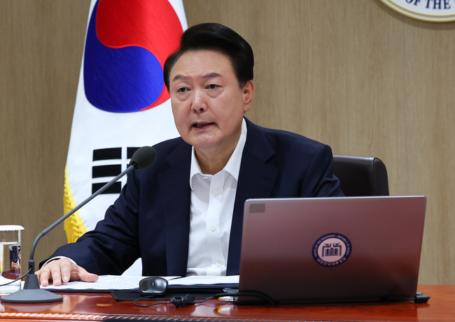 윤석열 대통령이 30일 서울 용산 대통령실 청사에서 열린 국무회의에서 발언하고 있다.(사진=뉴시스 제공)