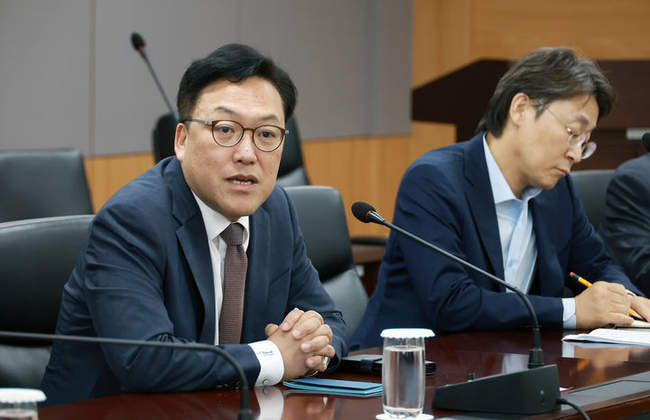 김병환 금융위원장이 31일 오후 정부서울청사 금융위원회 대회의실에서 취임 후 열린 첫 간부회의를 통해 티몬, 위메프 사태 관련 지시사항을 말하고 있다. (사진=금융위원회 제공)