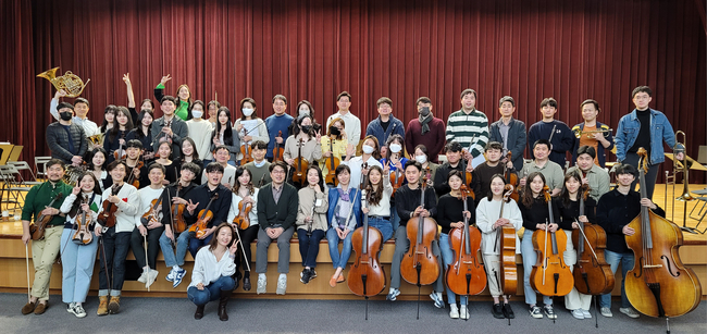 제21회 서산해미읍성축제에 참가해 '해미 더 클래식'을 연주할 현대자동차그룹 필하모닉오케스트라의 모습. <사진=현대그룹>