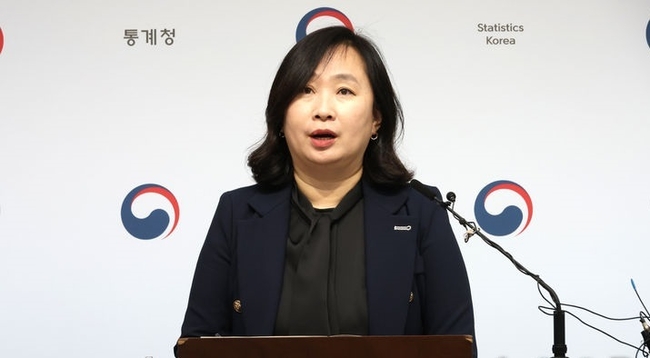 공미숙 통계청 경제동향통계심의관이 31일 세종시 정부세종청사에서 2024년 9월 산업활동동향을 발표하고 있다.(사진=뉴시스 제공)