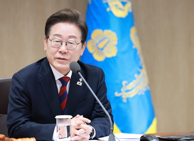 이재명 대통령이 5일 서울 용산구 대통령실 청사에서 열린 국무회의에서 발언하고 있다.(사진=뉴시스 제공)