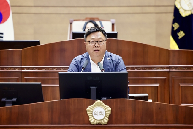 천안시의회 박종갑의원이 5분 발언을 하고 있다. (사진=천안시의회 제공)