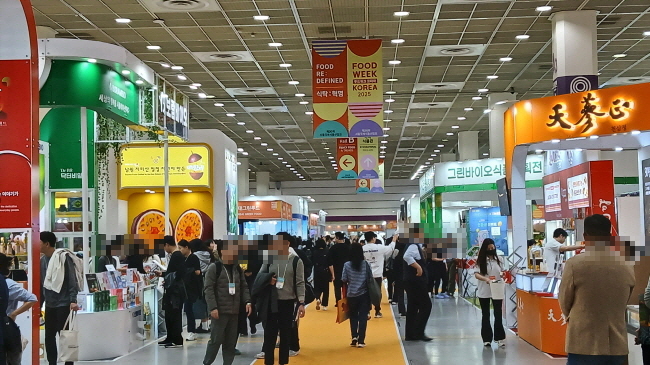 제20회 서울국제식품산업전(2025 푸드위크 코리아)은 국내외 프리미엄 식품부터 대체·신식품, 제조자동화, 스마트유통, 팜테크까지 미래의 식품산업을 선보이는 국내 최대규모 국제 종합 식품 전시회로 올해는 42개국 950개사가 참가했다. (사진=홍경의 기자)