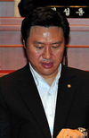한·민 서로다른 의견