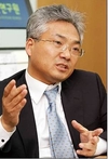 계속되는 천안함 의혹 어떻게 풀까