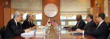 한·미 FTA 일괄타결 가능할까?