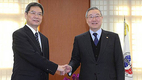김성환 외교, 中특사 접견 “한중관계 발전기대”