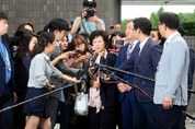 [핫클릭] 신영자 '면세점 입점 로비' 영장 청구…롯데 오너 일가 죄나