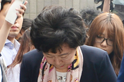롯데면세점 비리 두손 놓았던 관세청, 알고보니...