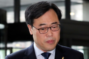 '김기식 사태'... 與野 첨예한 대립