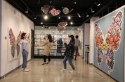 나비 작가 김홍년, 서산서 날다