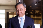 KT, 황창규 회장 구속영장 신청에 '초비상'