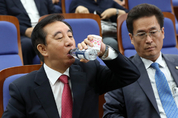 한국당, 내홍(內訌) 최고조