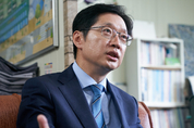 보수정당, 드루킹을 고리로 文 정부 '맹폭'