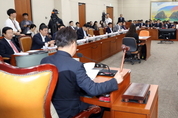 정무위, 채용비리 의혹 금융CEO 국감증인서 제외