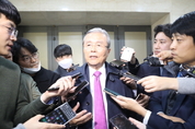 통합당, 찬반투표 끝 '김종인 비대위' 확정…내년 재보궐선거까지