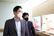 [속보] 검찰, 이재용 부회장 '삼성 합병의혹' 피의자 신분 소환