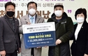 제천시, 셋째 출산 두 가정에 6400만원 축하금 전달