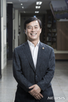 뇌물수수 혐의 이강호 인천 남동구청장 구속영장 또 반려