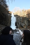 청도 명품 '낙대폭포' 겨울 관광객 인기