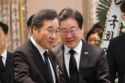 이재명·이낙연 오늘 비공개 만찬 회동...당 진로 의견 교환