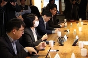의협, 의료현안협의체 '퇴장'…복지부 "총파업·강경투쟁 단어 언급해 우려"