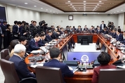 '간병비 부담' 경감 첫 대책…수도권 제한, 국가책임 한계 과제 남아