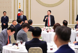 尹 대통령, 총선 불출마·낙천·낙선 국힘 의원 격려 오찬